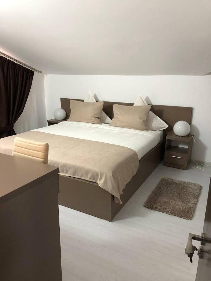 Fast Airport Accomodation Otopeni Zewnętrze zdjęcie