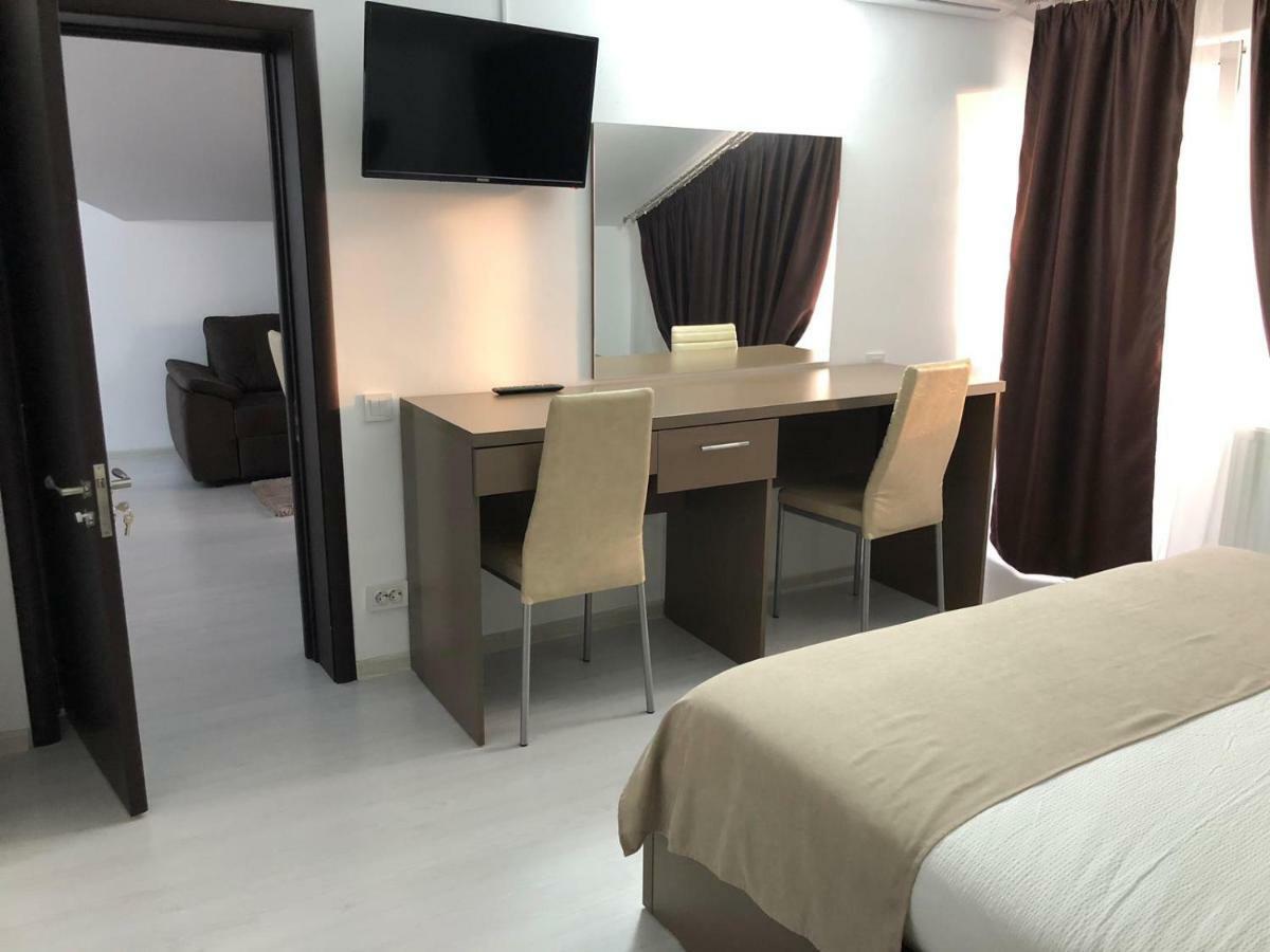 Fast Airport Accomodation Otopeni Zewnętrze zdjęcie