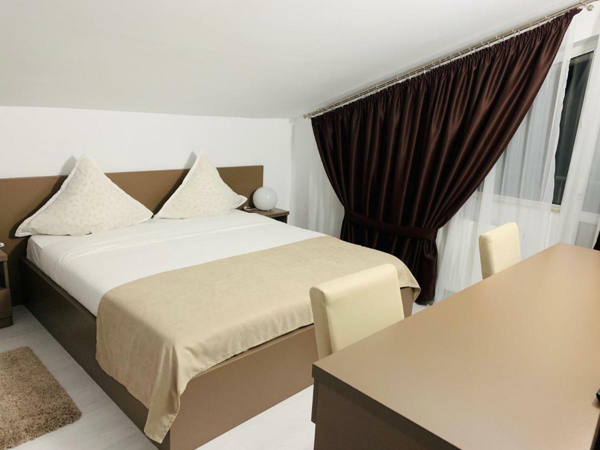 Fast Airport Accomodation Otopeni Zewnętrze zdjęcie